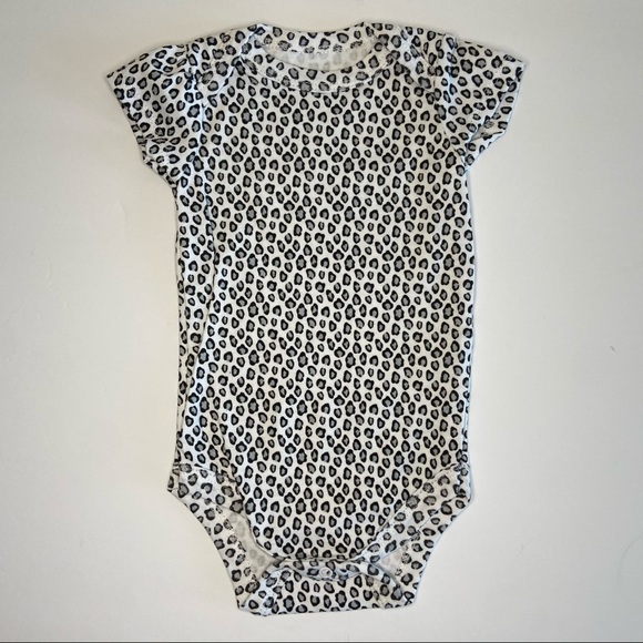 Little Treasure Girl Bodysuit 0-3M Set of 4 - Picture 3 of 9